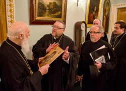 Константинопольська Патріархія готова допомогти православним українцям об’єднатися 